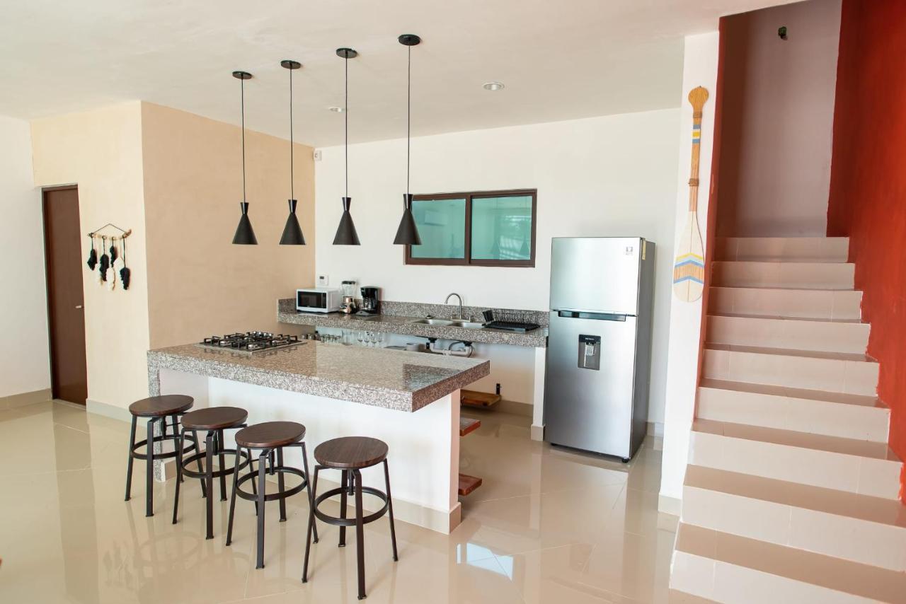 97982 New Modern Villa, Private Pool, High Internet Speed, 2 Blocks From The Beach Pueblo Pueblo Chicxulub المظهر الخارجي الصورة