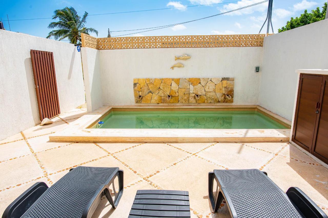 97982 New Modern Villa, Private Pool, High Internet Speed, 2 Blocks From The Beach Pueblo Pueblo Chicxulub المظهر الخارجي الصورة